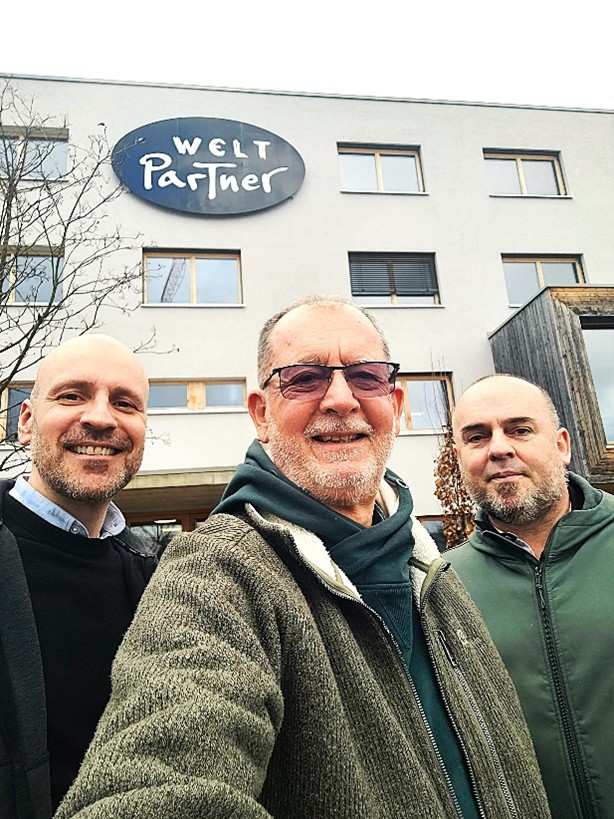 REUNIÓN CON WELT PARTNER.
